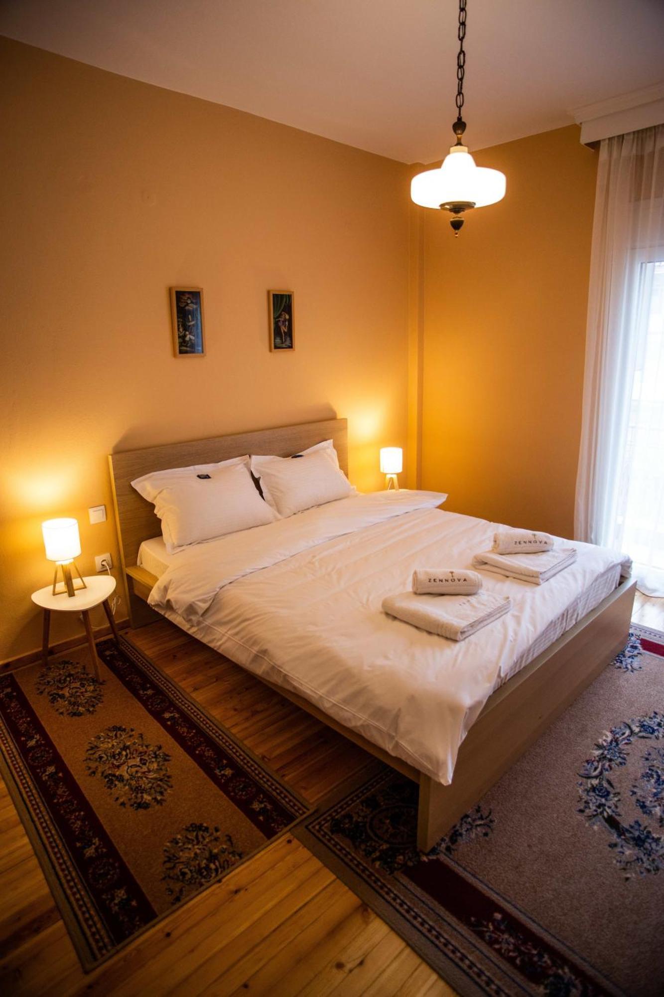 Zennova #5 Antigonidon Square Apartment Thessaloníki Luaran gambar