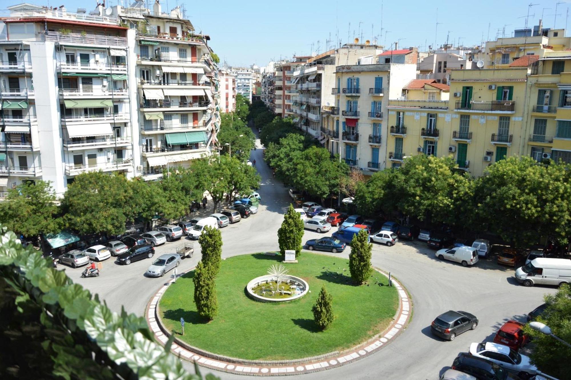 Zennova #5 Antigonidon Square Apartment Thessaloníki Luaran gambar
