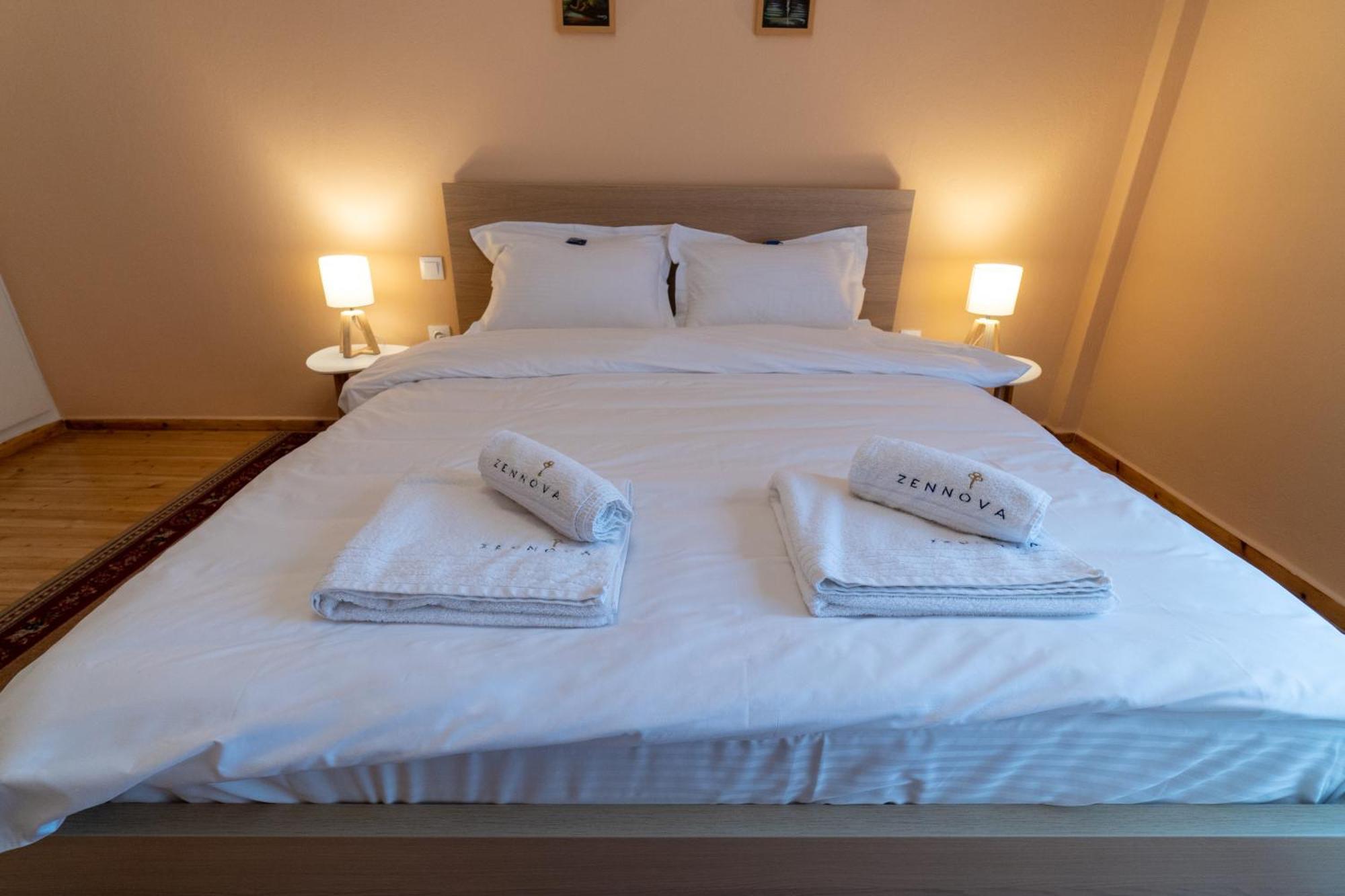 Zennova #5 Antigonidon Square Apartment Thessaloníki Luaran gambar